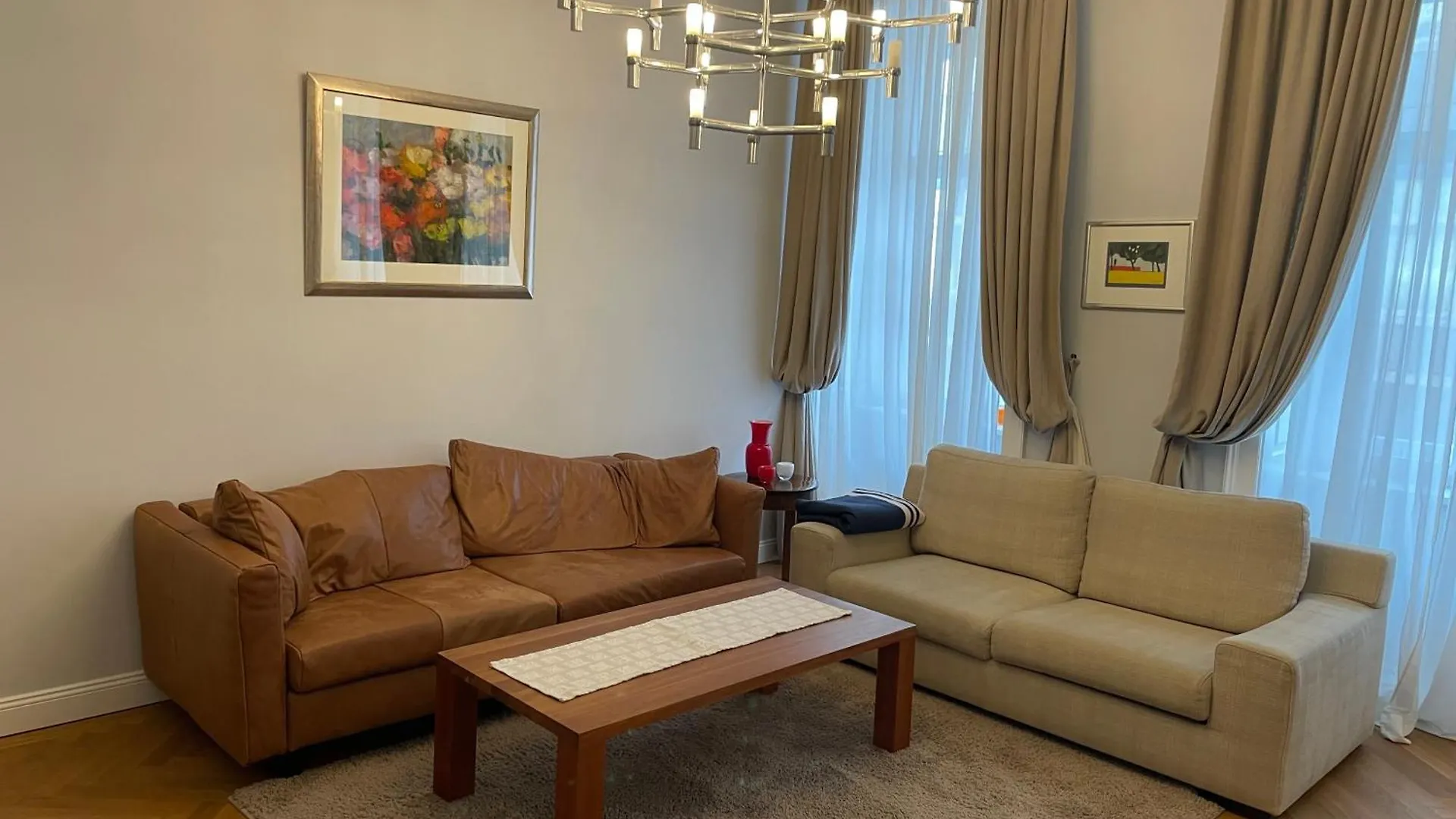 Apartment Repraesentative Wohnung In Bester Lage Vienna