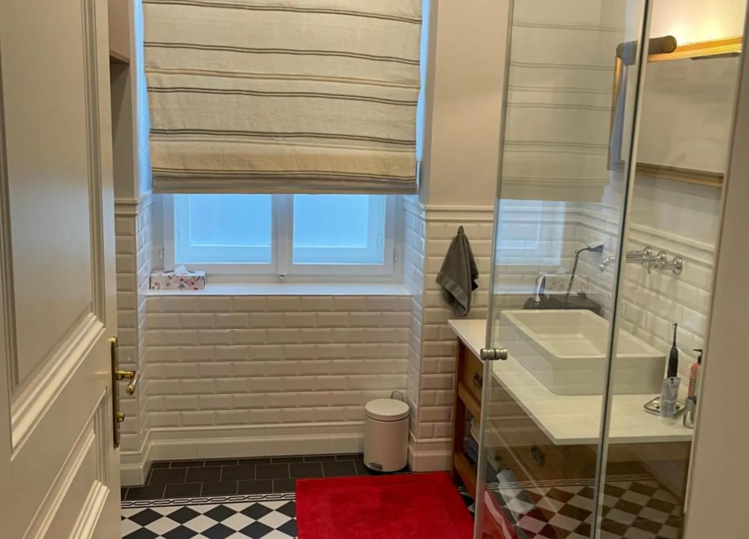 Repraesentative Wohnung In Bester Lage Vienna